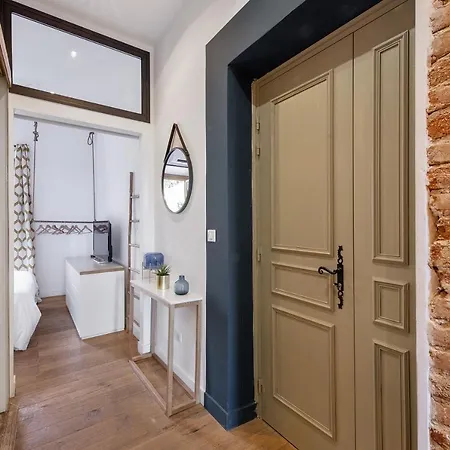 Charmant T2 Atypique De 50m2 En Plein Coeur D'ajaccio *