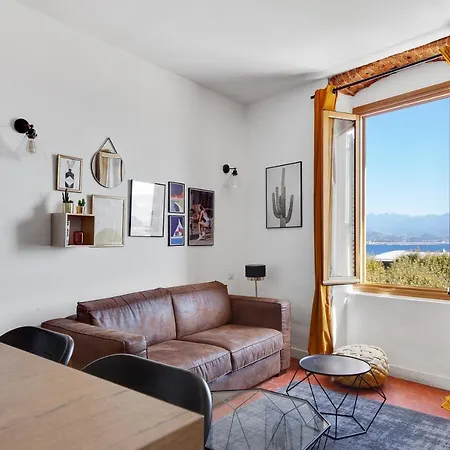 Apartment Charmant T2 Atypique De 50m2 En Plein Coeur D'ajaccio Ajaccio (Corsica)